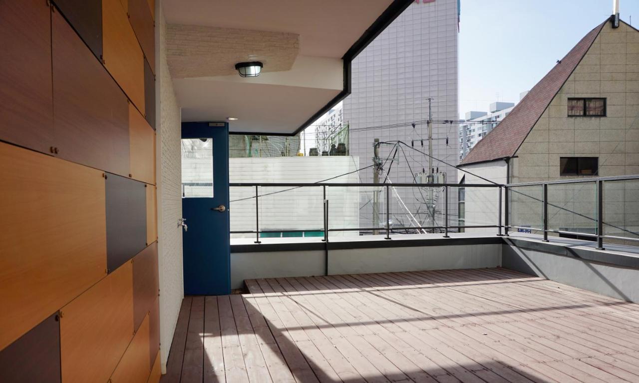 Bluehum Guest House Incheon Bagian luar foto
