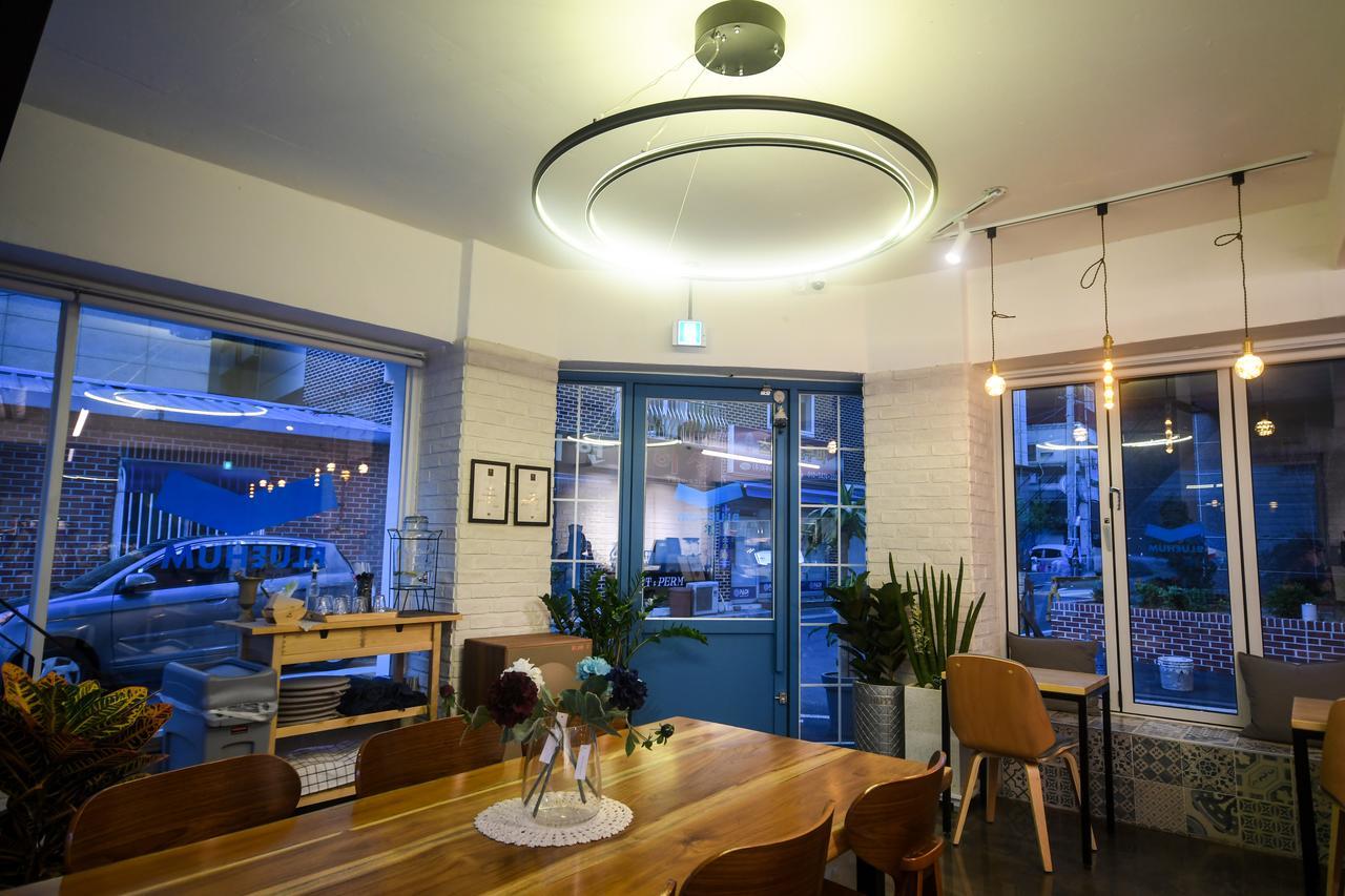 Bluehum Guest House Incheon Bagian luar foto